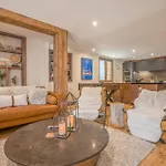 4 Bedroom With Access Apartment