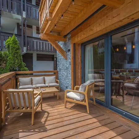 4 Bedroom With Access Apartment *