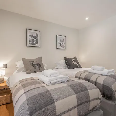 4 Bedroom With Access Les Gets