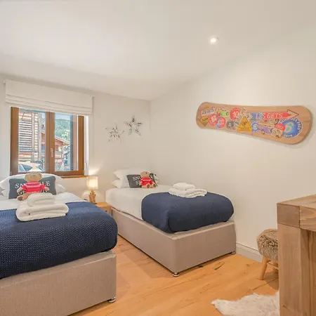 4 Bedroom With Access * Les Gets