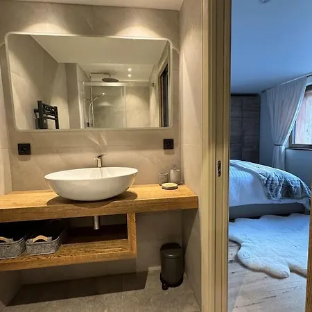 4 Bedroom With Access Les Gets