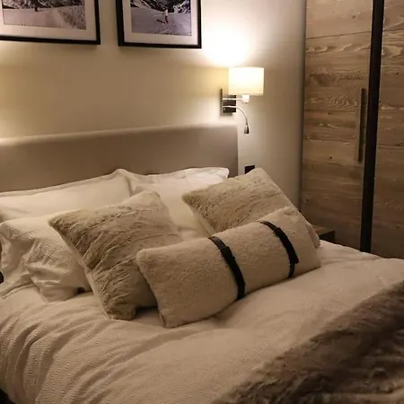 4 Bedroom With Access Lejlighed