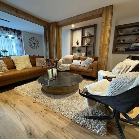 Lejlighed 4 Bedroom With Access
