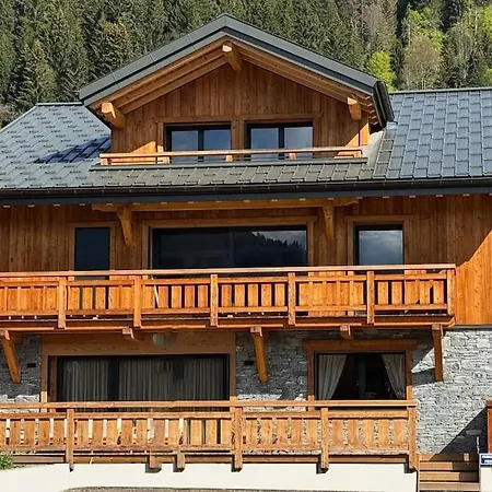 4 Bedroom With Access *