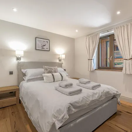 4 Bedroom With Access *