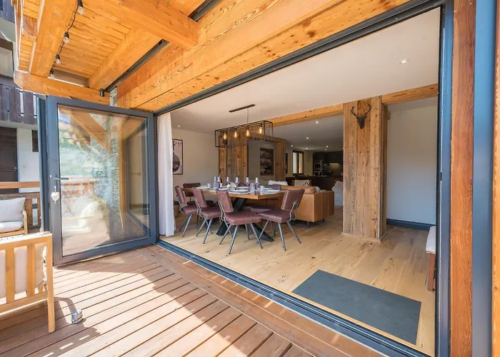 アパート 4 Bedroom With Access *